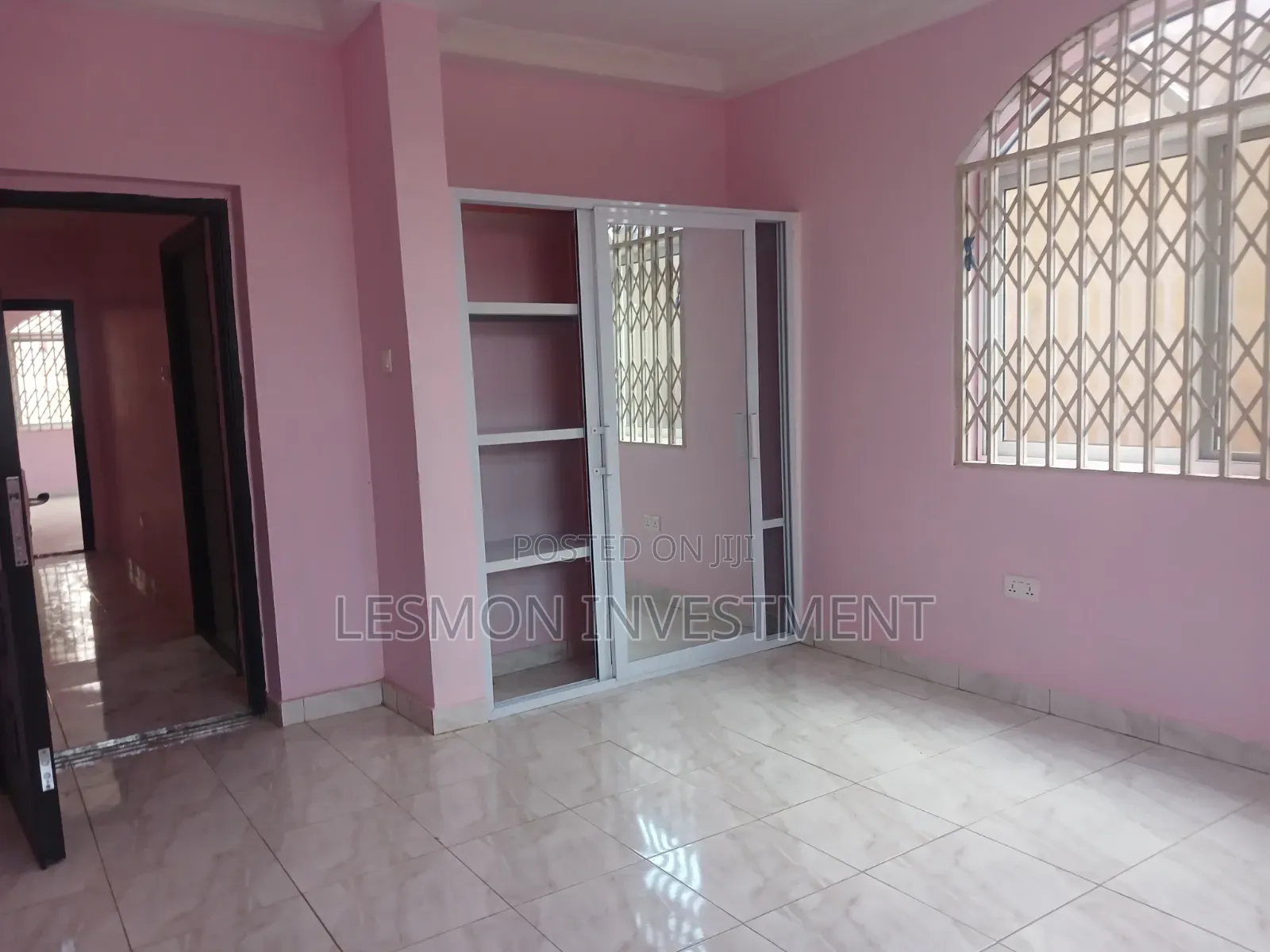 2bdrm Apartment in Lesmon Investment, Baatsona Total for rent in Baatsona Total