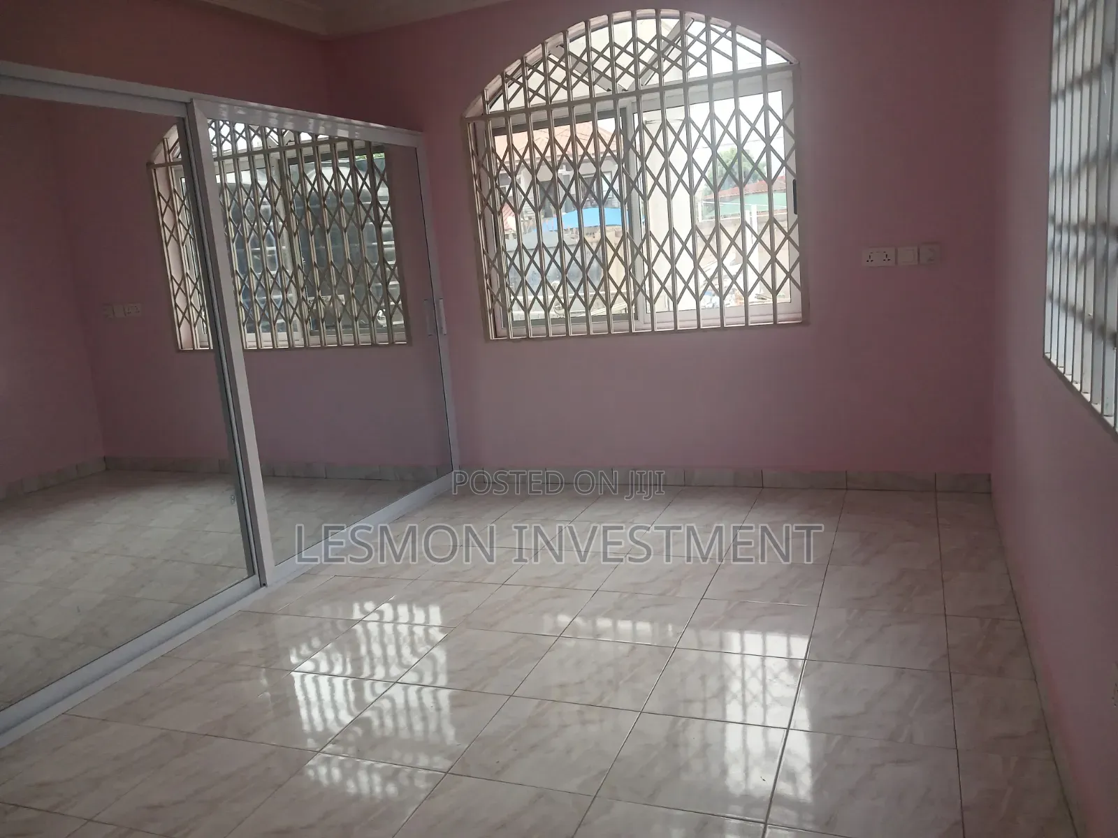 2bdrm Apartment in Lesmon Investment, Baatsona Total for rent in Baatsona Total