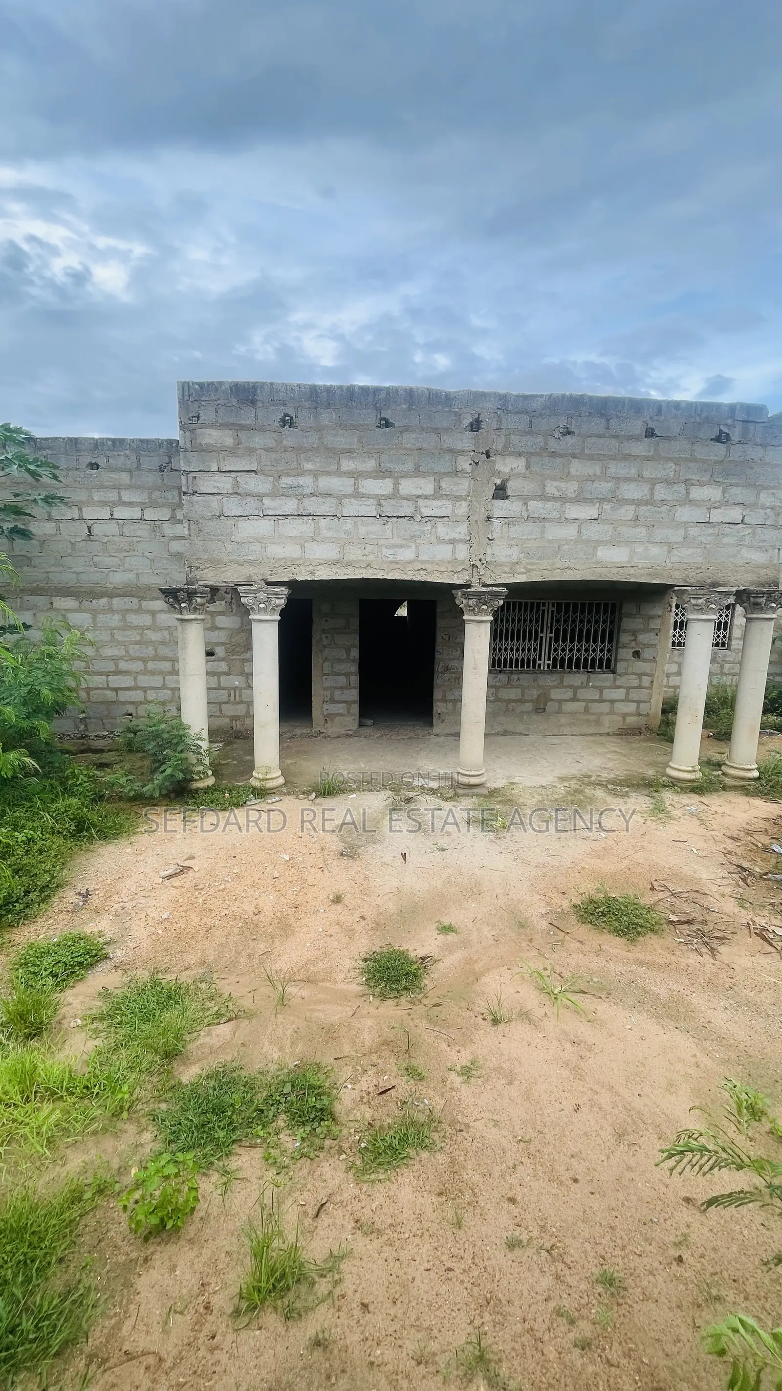 3bdrm House in Sefdard Properties, Amasaman for sale in Amasaman