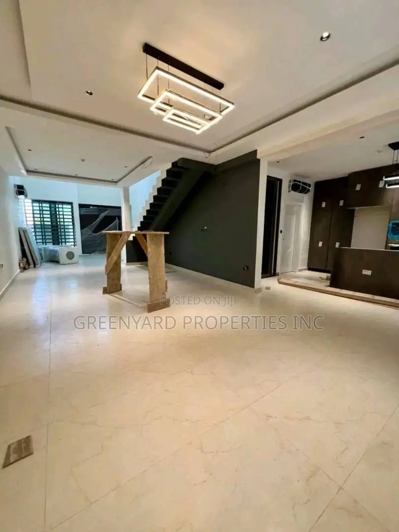4bdrm Townhouse / Terrace in Burma Hills, Tseaddo for rent in Tseaddo