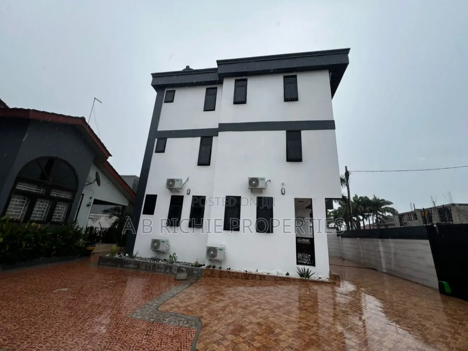1bdrm Apartment in Ab Richie Properties, Boundary Road Area for rent in Boundary Road Area