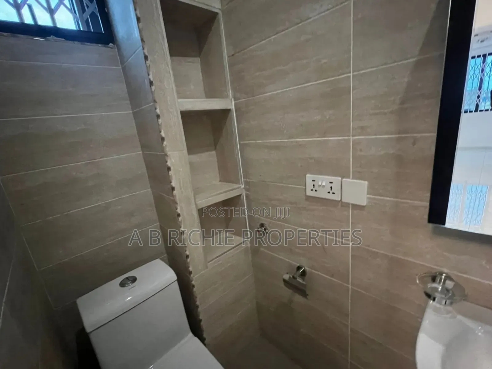 1bdrm Apartment in Ab Richie Properties, Boundary Road Area for rent in Boundary Road Area