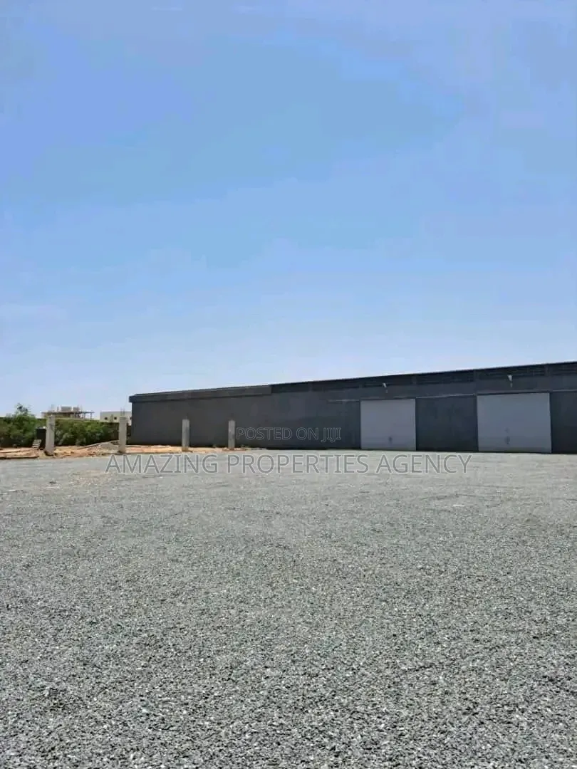 Warehouse and Show Rooms for Sale at South Industrial Area Accra in Accra Metropolitan