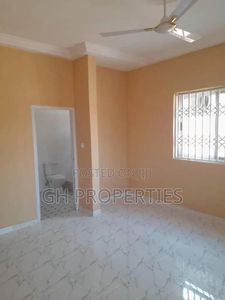 3bdrm House in Sokoban Kwanwoma., Kumasi Metropolitan for sale in Kumasi Metropolitan