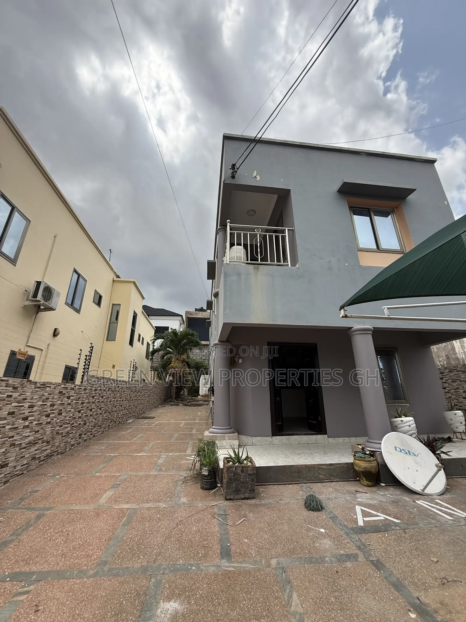 3bdrm Duplex in Kwabenya for rent in Kwabenya