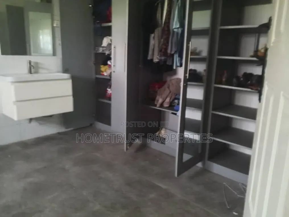 3bdrm House in Amasaman Cocobod for rent in Amasaman