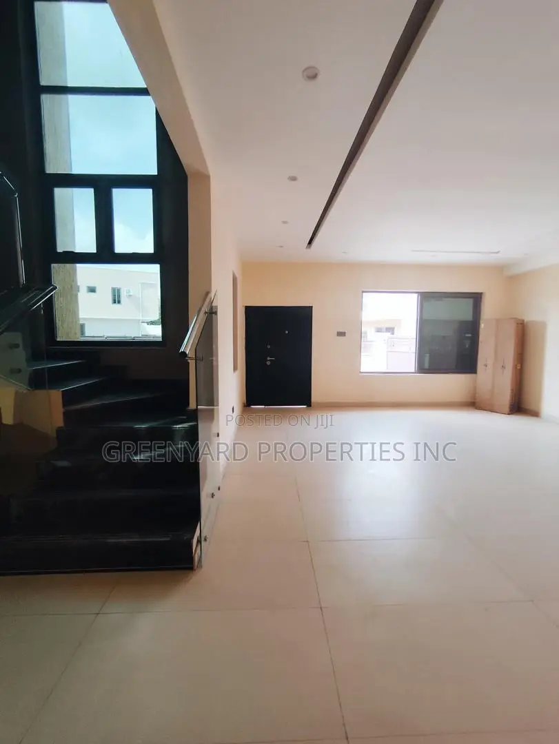 4bdrm House in A&C, East Legon for rent in East Legon