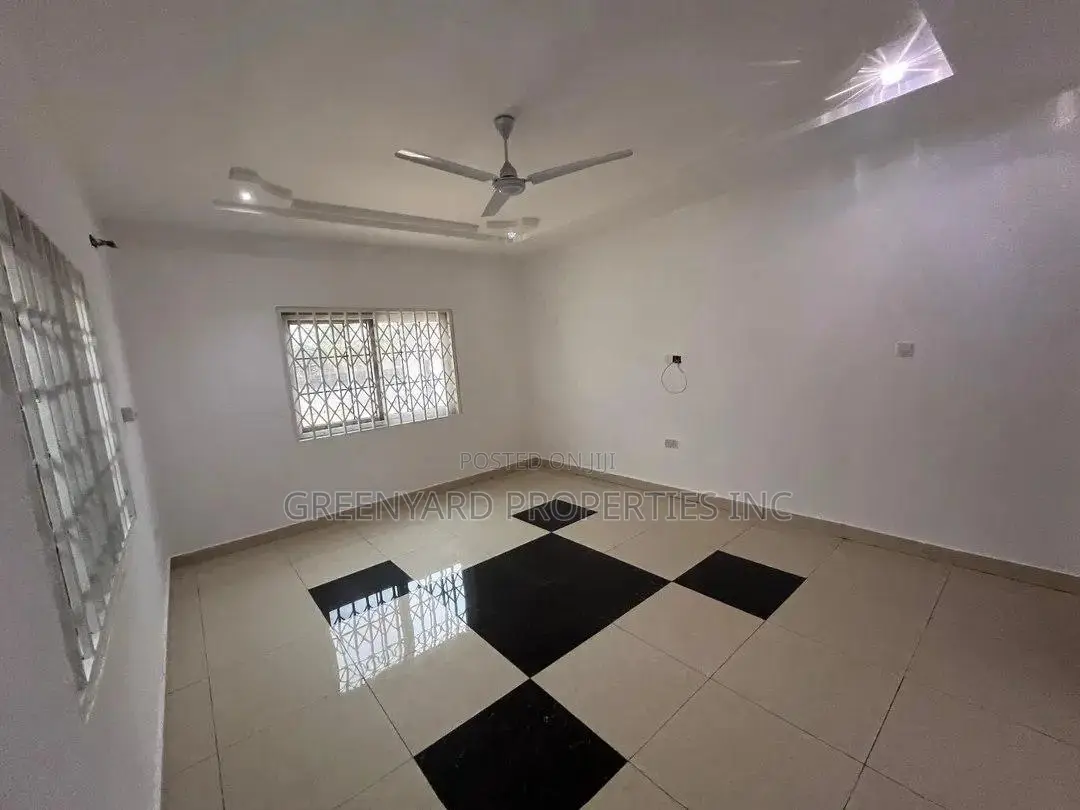 3bdrm House in Ogbojo, East Legon for rent in East Legon