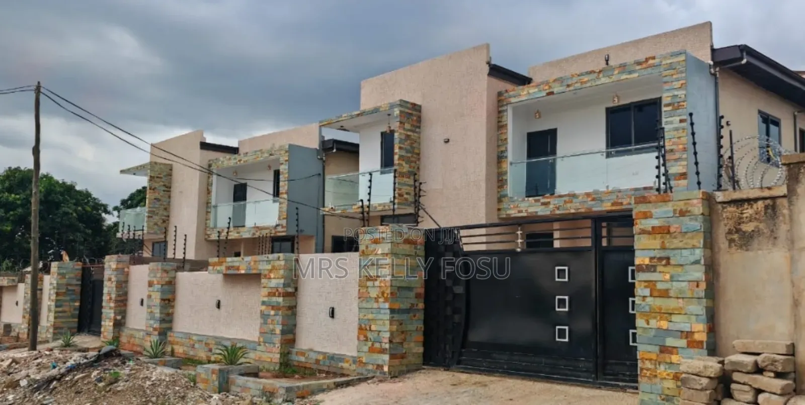 Furnished 5bdrm Apartment in Buokrom Estate F, Kumasi Metropolitan in Kumasi Metropolitan