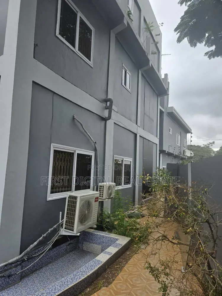 7 Bedroom Mansion Furnished for Sale at Roman Ridge in Police Station