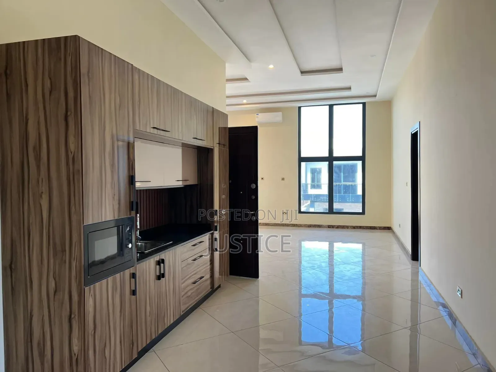 5bdrm House in East Airport for sale in Airport Residential Area