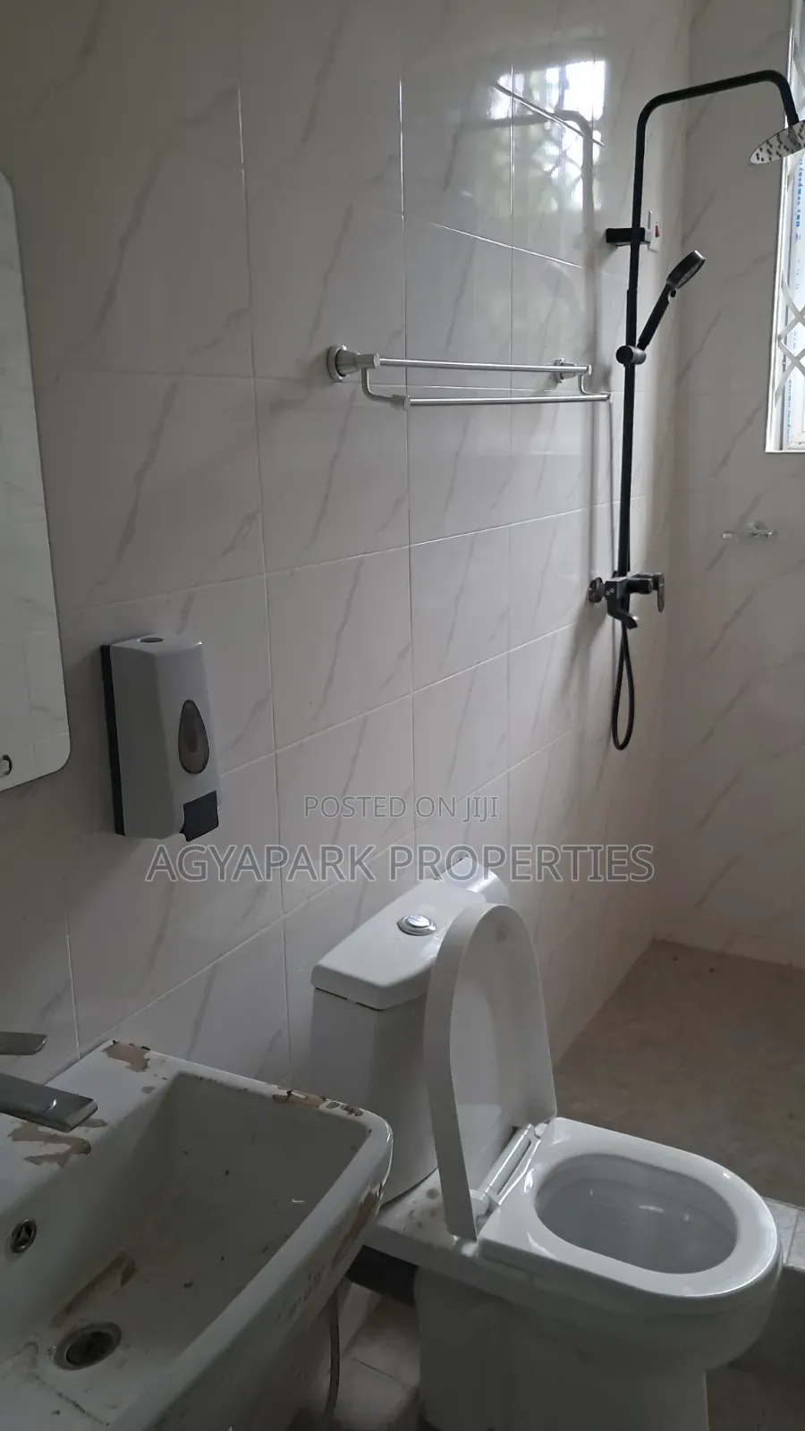 1bdrm Apartment in China Mall, Amasaman for rent in Amasaman
