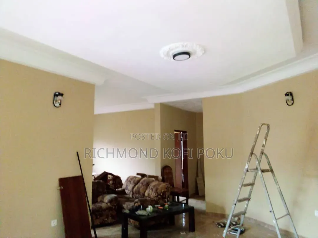 3bdrm House in Kofis Realty, Spintex for rent in Spintex