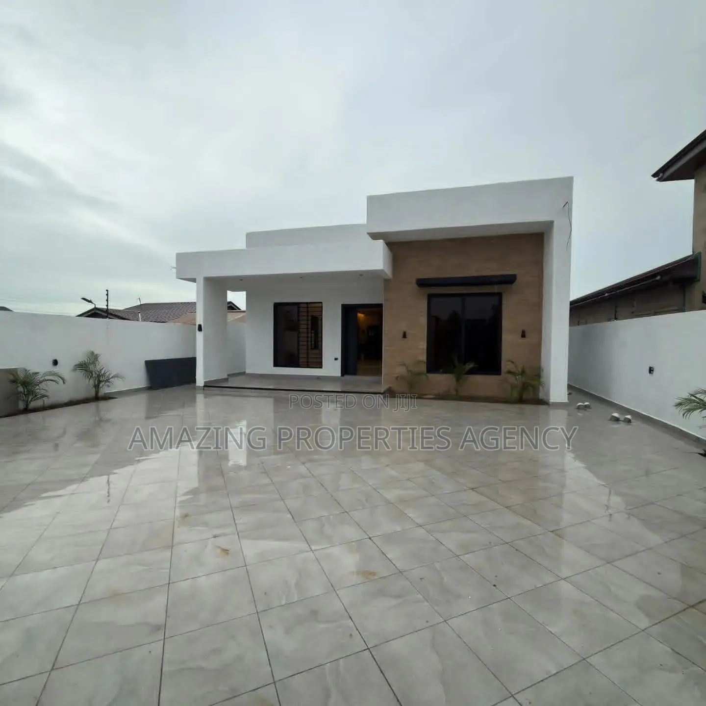 3bdrm House in Lake Side Estate for sale in Lake Side Estate