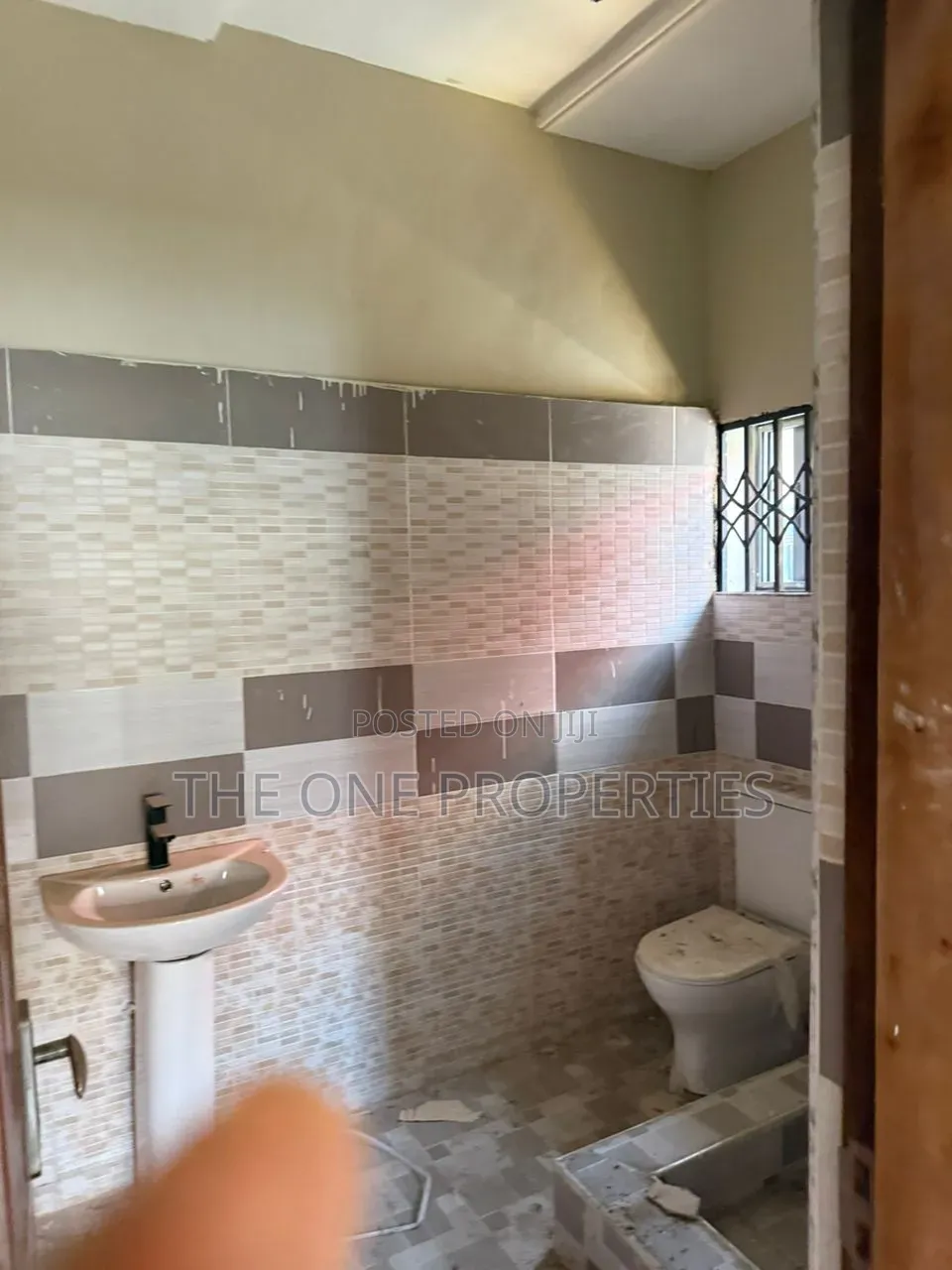 3bdrm House in Amasaman for sale in Amasaman