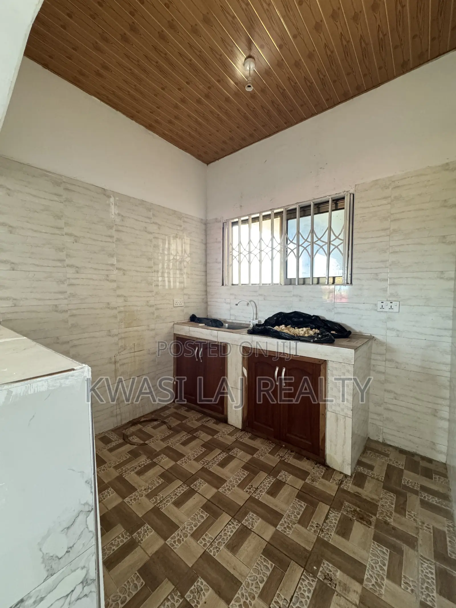 1bdrm Apartment in New Bortianor, Weija for rent in Weija