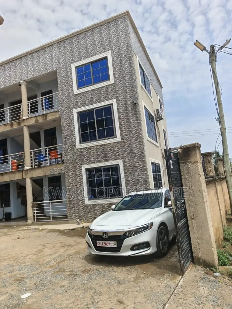 1bdrm Apartment in Kwaku Opoku-Ware, Pokuase for rent in Pokuase