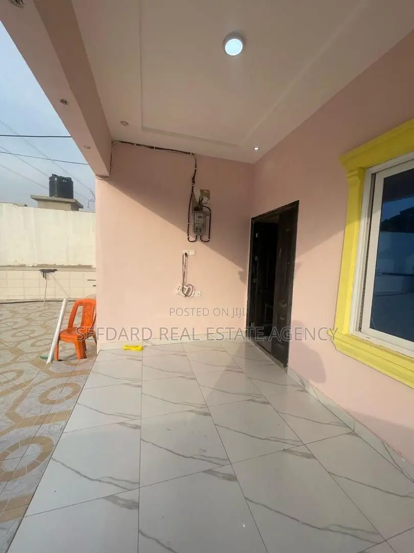 3bdrm House in Sefdard Properties, Kwabenya for sale in Kwabenya