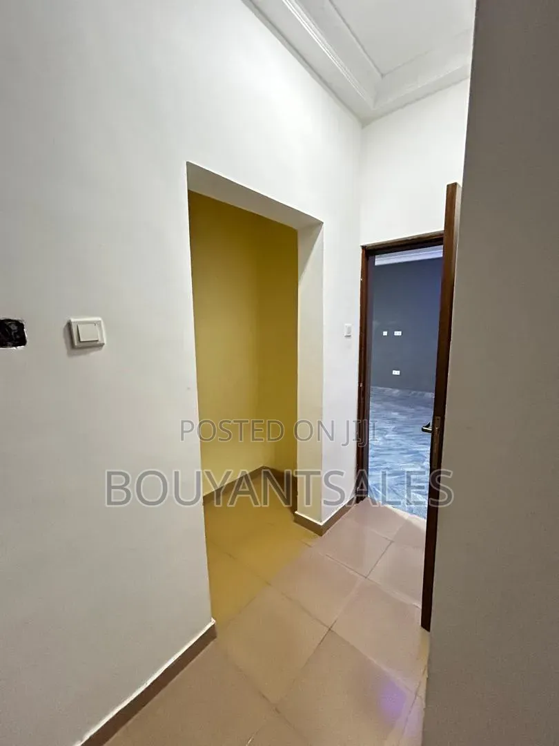 2bdrm Apartment in Agbogba, School Park Area for rent in School Park Area