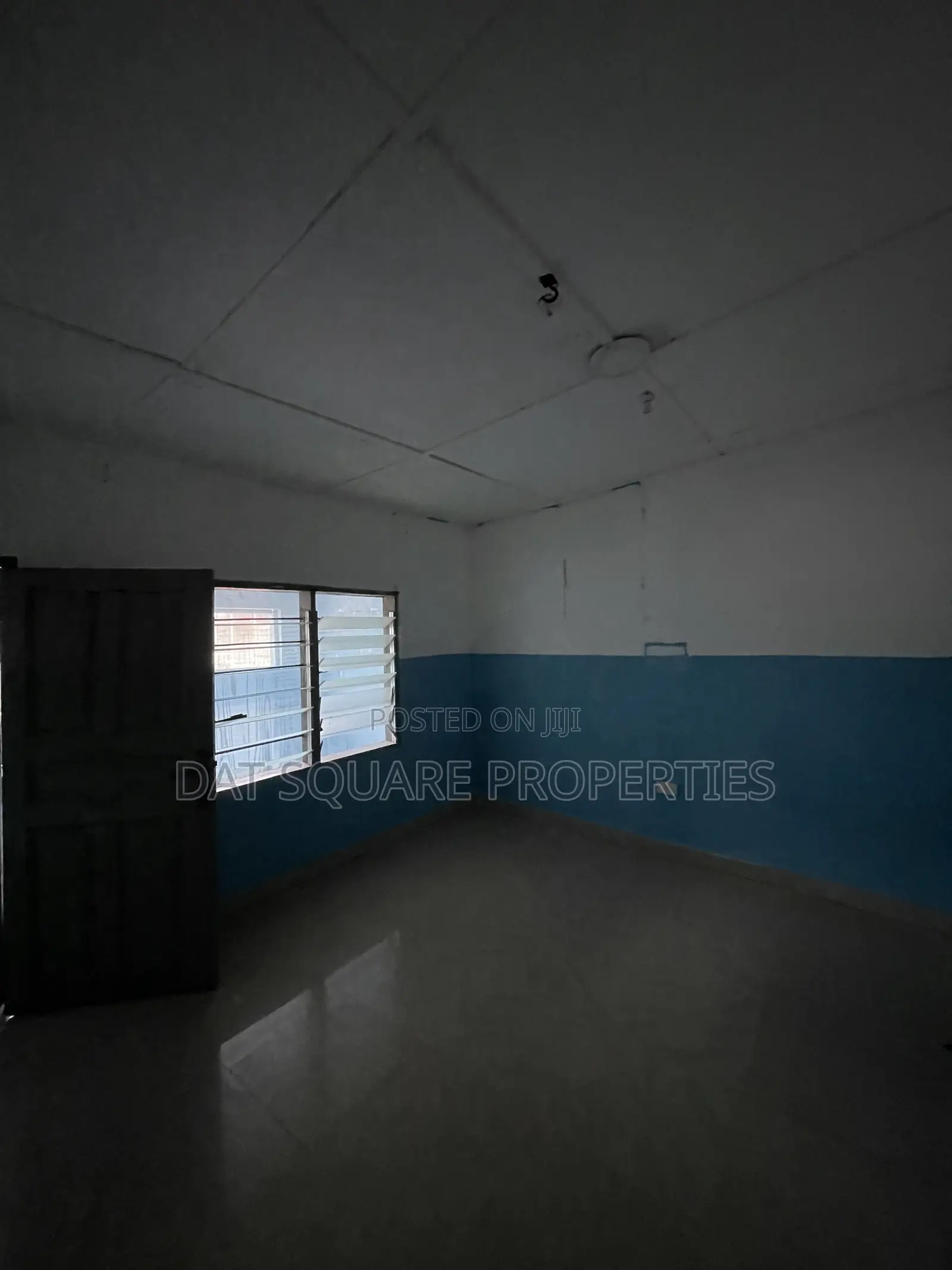 1bdrm Room & Parlour in Awoshie Last Stop for rent in Awoshie