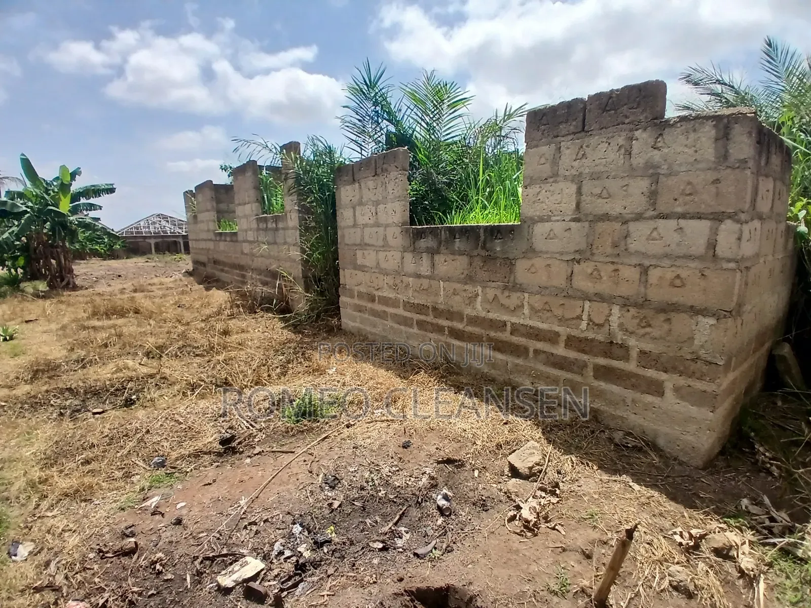 4bdrm Apartment in Atonsu Feyiase, Kumasi Metropolitan for sale in Kumasi Metropolitan
