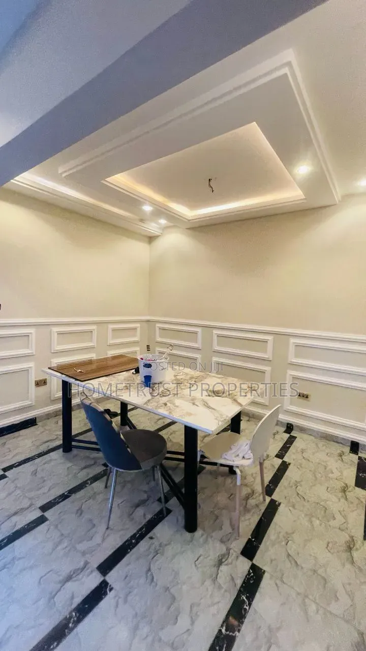 Furnished 6bdrm Duplex in Ablekuma Ga Odumase, Pentecost for sale in Pentecost