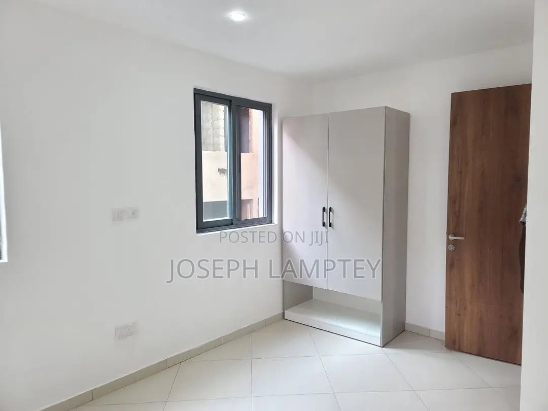2bdrm Apartment in Joseph Lamptey, Airport Residential Area for sale in Airport Residential Area