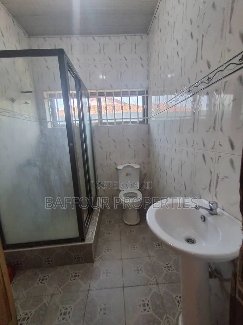3bdrm House in School Junction for rent in School Junction