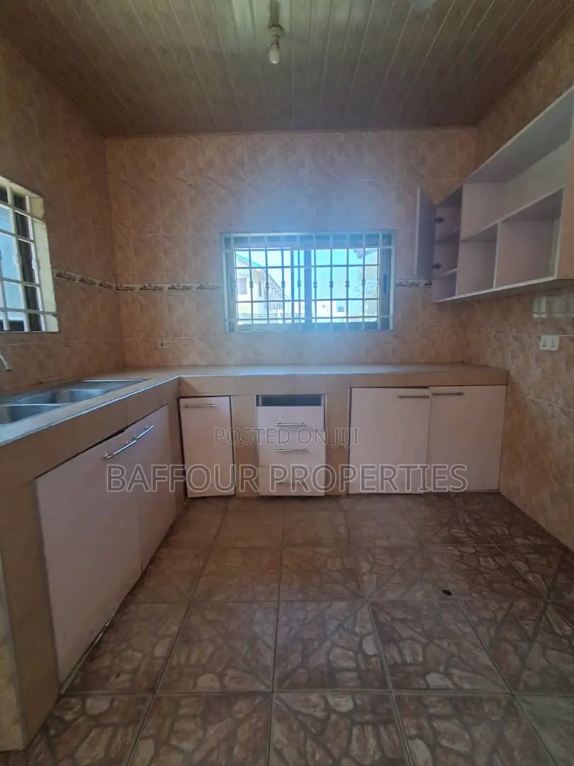 3bdrm House in School Junction for rent in School Junction