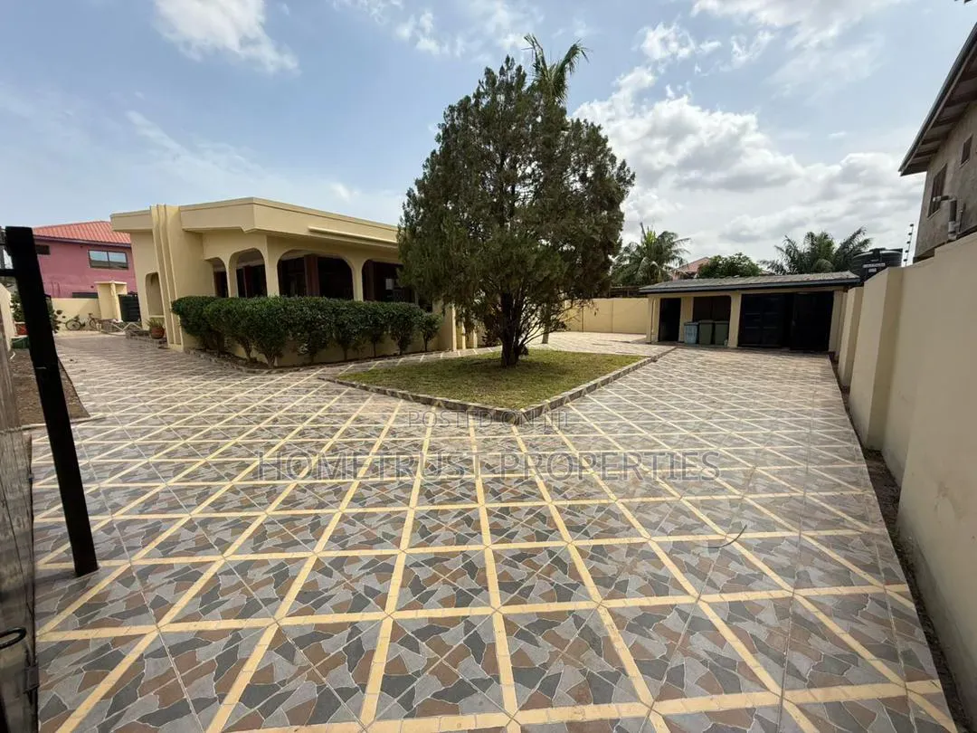 5bdrm House in Haatso Westland, Antis for rent in Antis