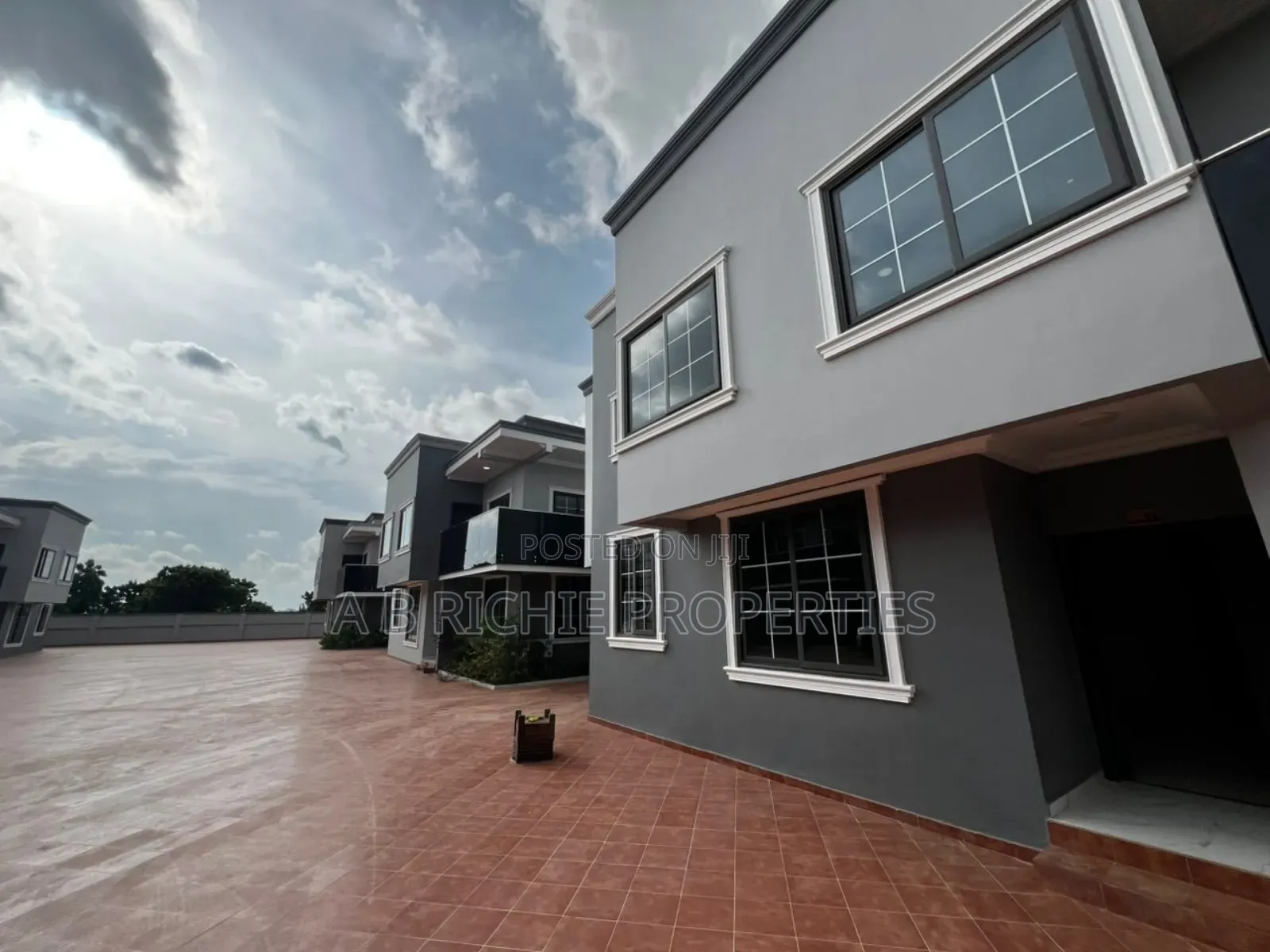 3bdrm Townhouse / Terrace in Ab Richie Properties, Parakuo Estate in Parakuo Estate