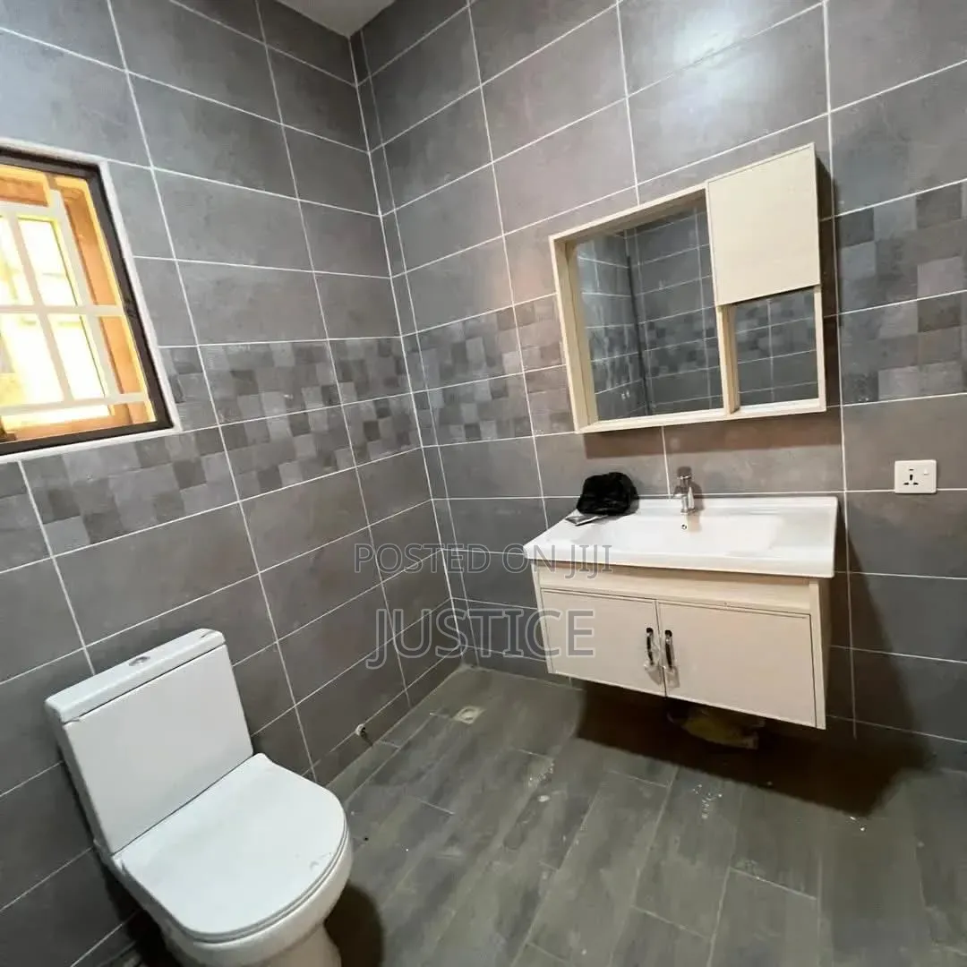 4bdrm House in Agbogba, Cemetery Area for sale in Cemetery Area