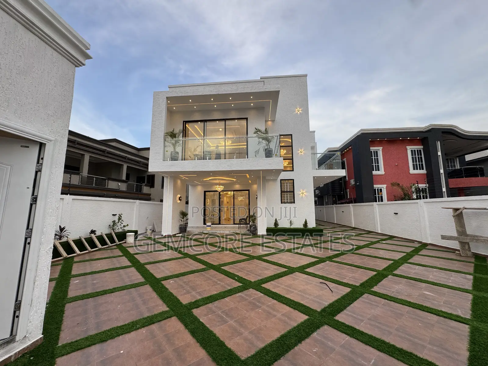 4bdrm House in Nanakrom, Ashaley Botwe for sale in Ashaley Botwe