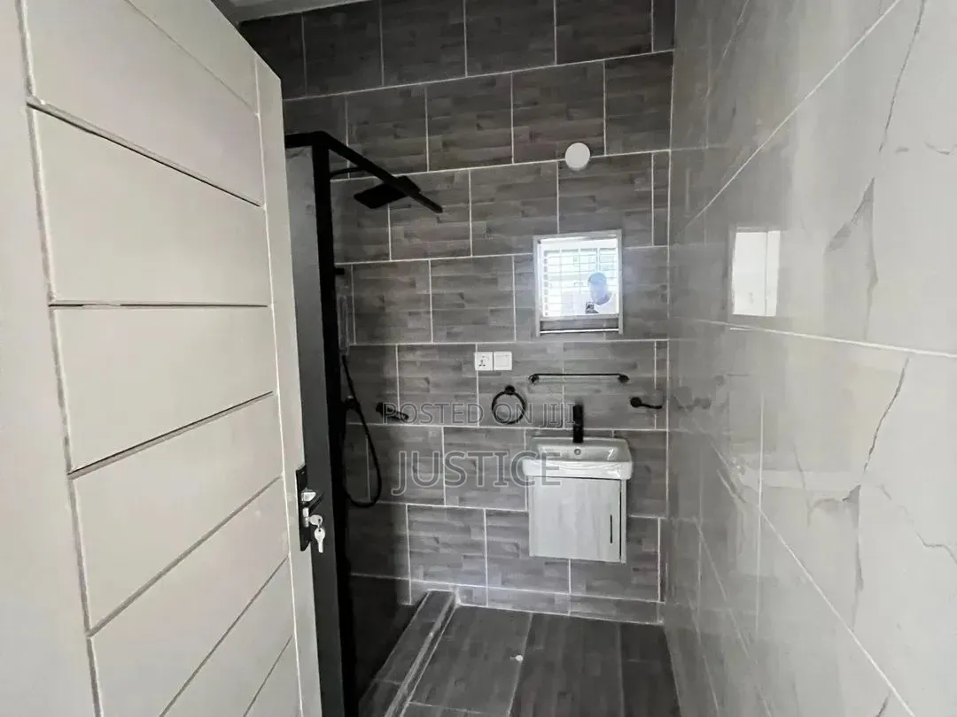2bdrm Apartment in East Legon, American House for rent in American House