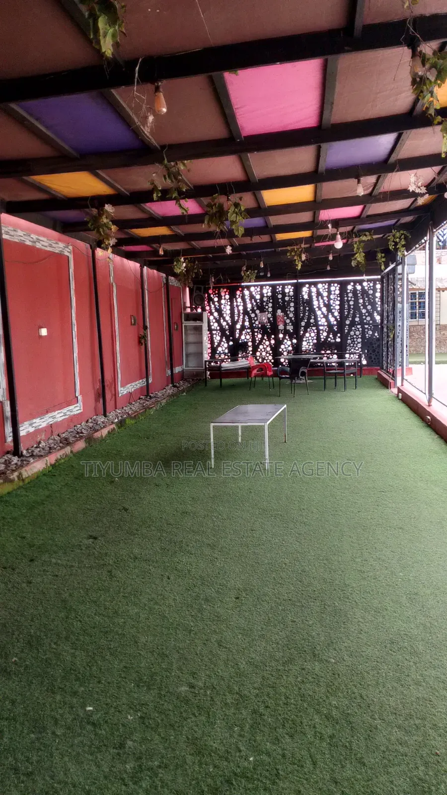 Property for Sale as Restaurant. in Neoplan