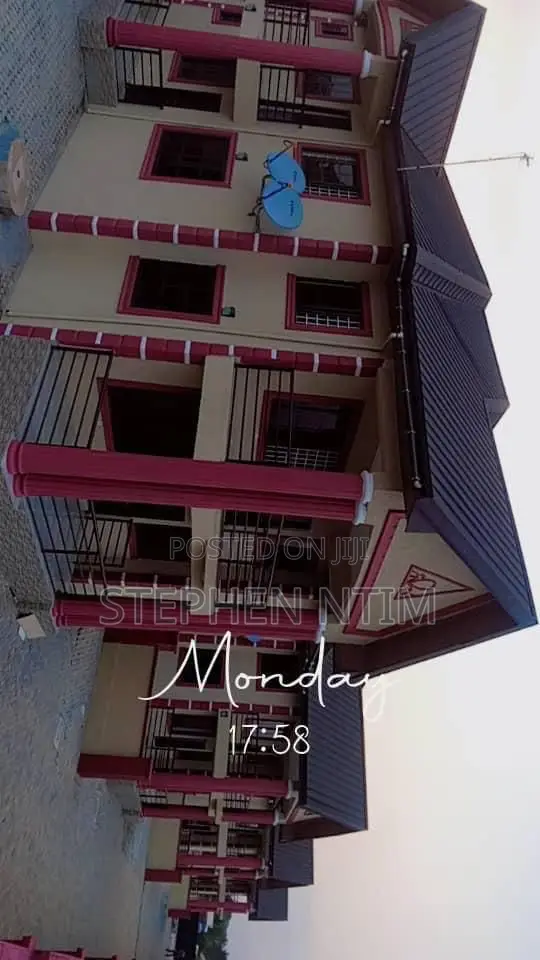 20bdrm Apartment in Atwima Kwanwoma for sale in Atwima Kwanwoma