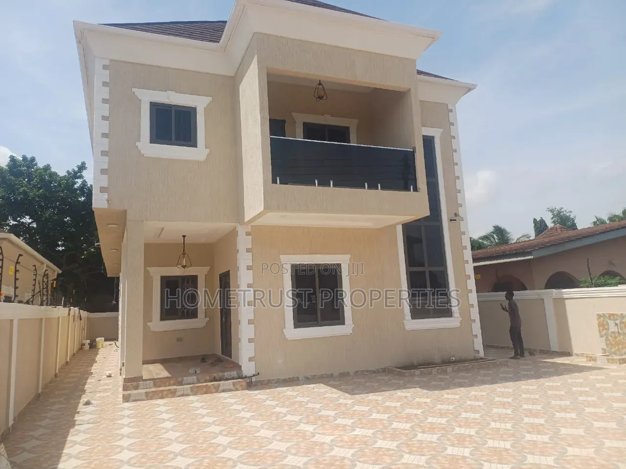 4bdrm Duplex in Achimota Tantra, Mile 7 for sale in Mile 7