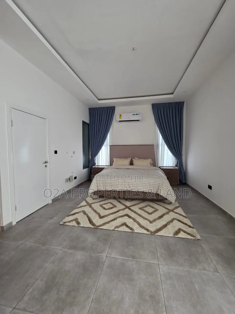 Furnished 3bdrm Townhouse / Terrace in East Legon, Police Station in Police Station