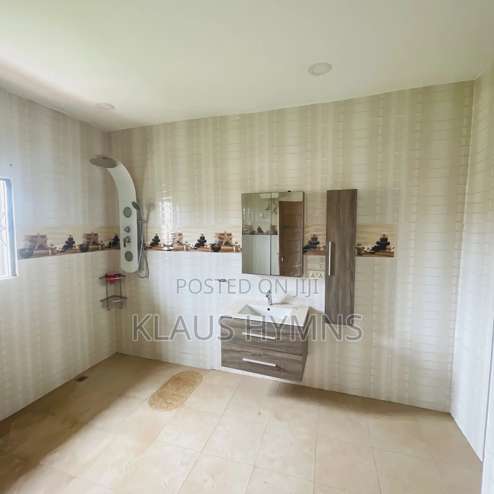 3bdrm Apartment in Graymanproperties, Lake Side Estate for rent in Lake Side Estate