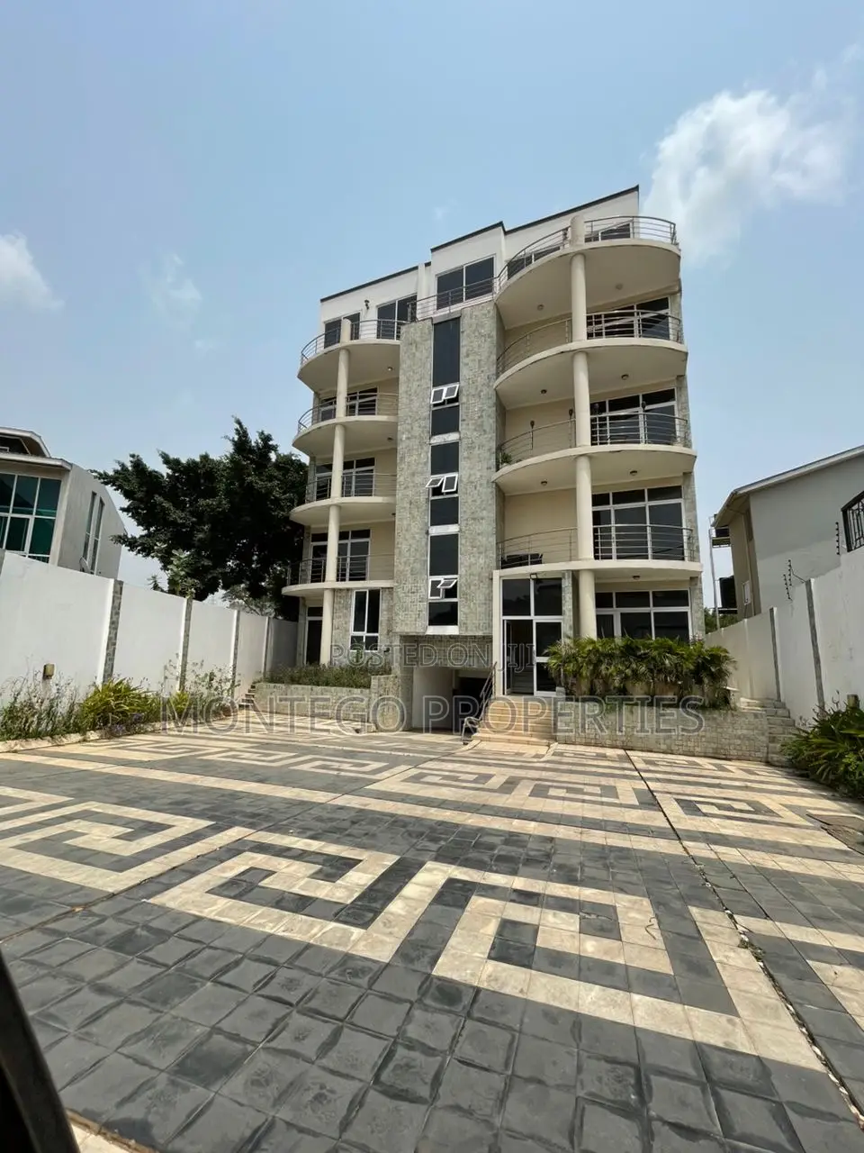 3bdrm Apartment in Shiashie, East Legon for rent in East Legon