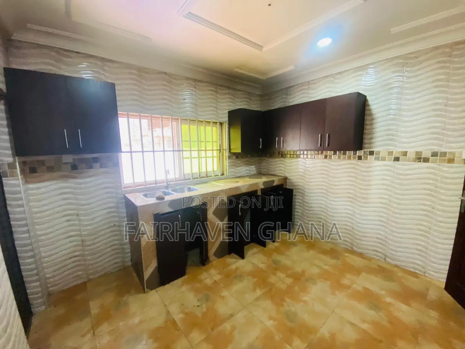 10bdrm House in Fairhaven Properties, Afienya for rent in Afienya
