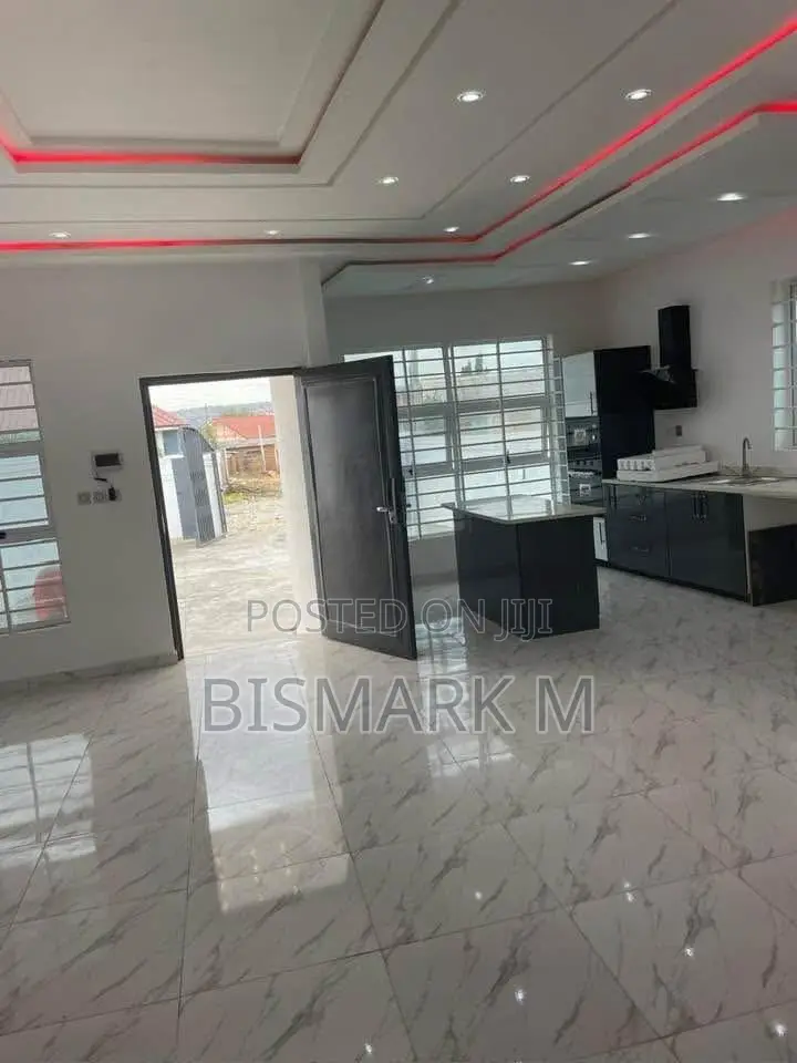 2bdrm House in Oyarifa for sale in Oyarifa