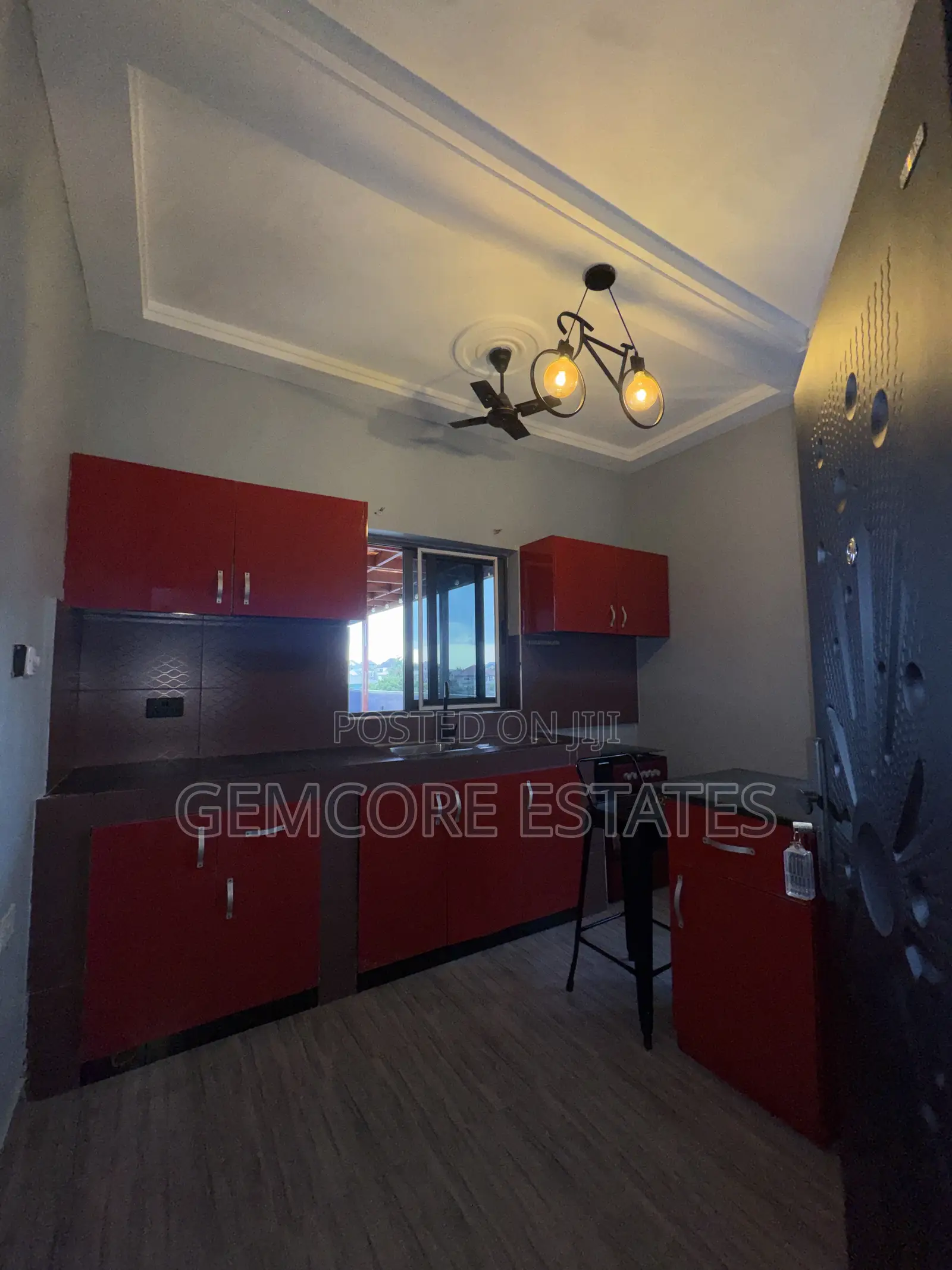 2bdrm Apartment in School Junction, Ashaley Botwe for rent in Ashaley Botwe