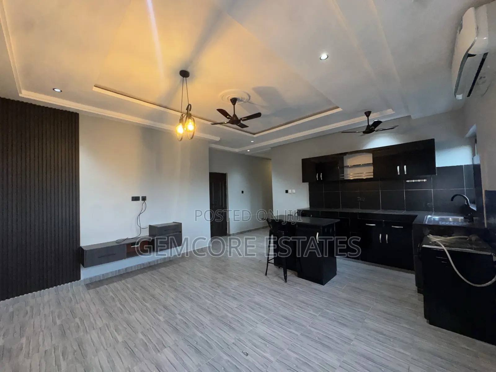 2bdrm Apartment in School Junction, Ashaley Botwe for rent in Ashaley Botwe
