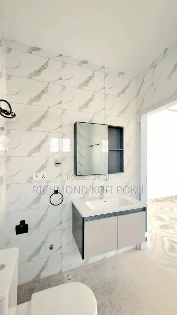 3bdrm House in Kofis Realty, Baatsona Total for sale in Baatsona Total