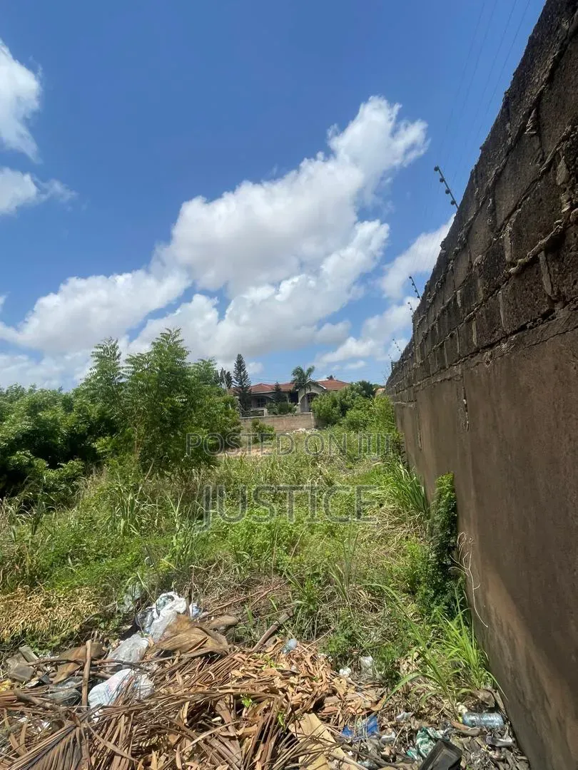 3 Plots of Land for Sale in Adjiringanor in Otano