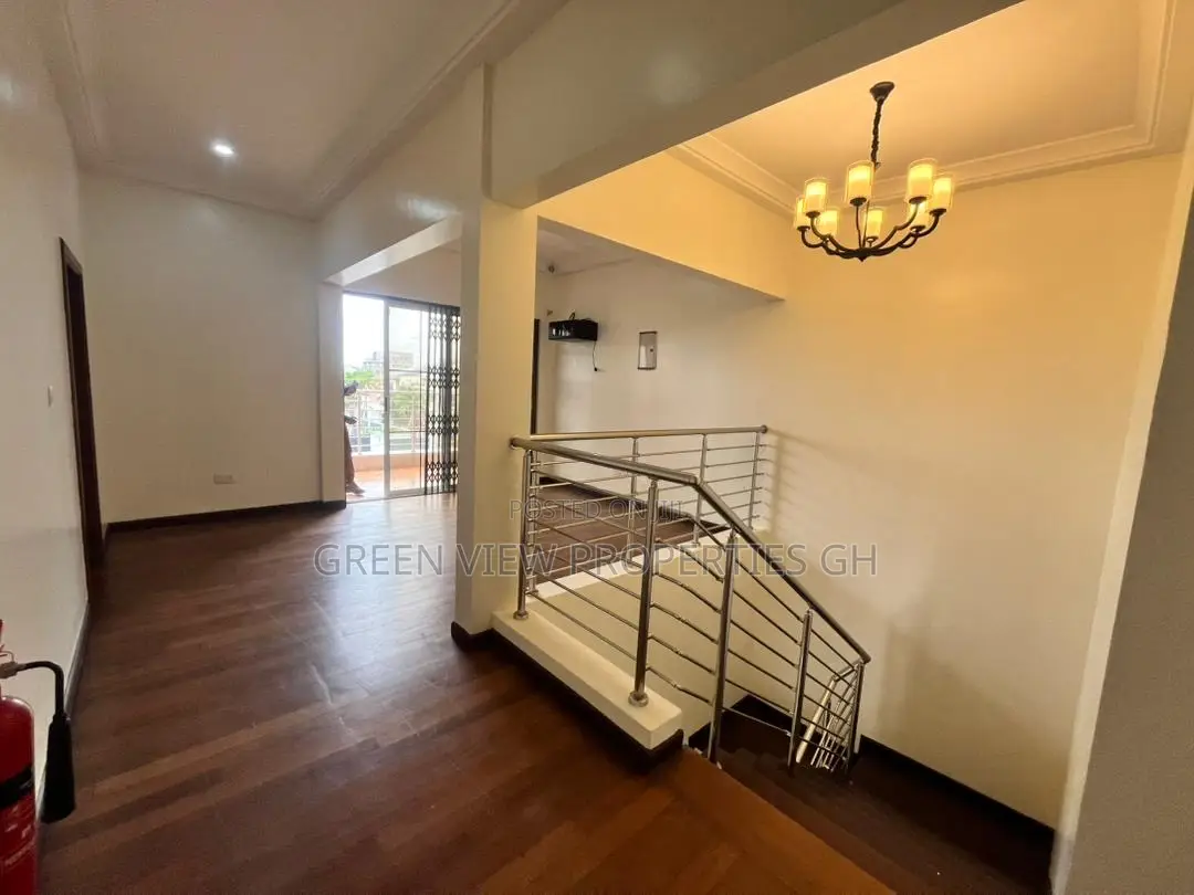 3bdrm Duplex in East Legon for rent in East Legon