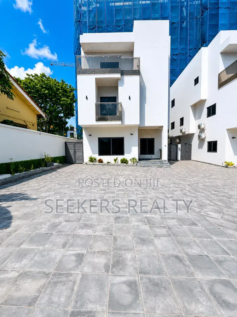 4bdrm Townhouse / Terrace in Seekers Realty, American House for rent in American House