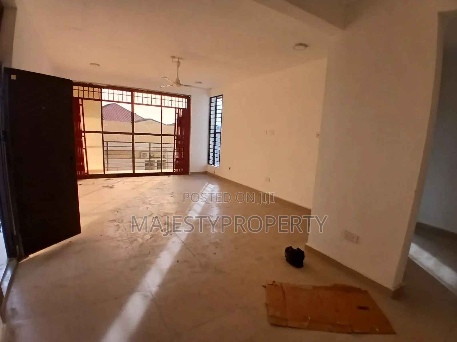 3bdrm Apartment in Batsona, Baatsona Total for rent in Baatsona Total