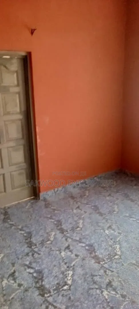 1bdrm Apartment in Sakwood Enterprise, Police Station for rent in Police Station